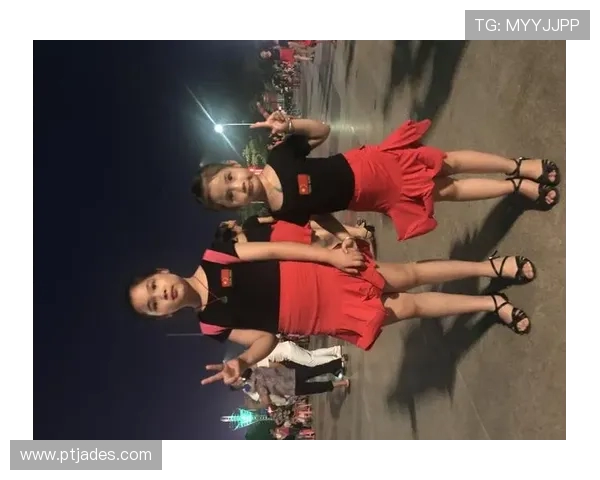 李秀英专访揭秘街舞背后的成功秘诀与成长历程 李秀英专访揭秘街舞背后的成功秘诀与成长历程