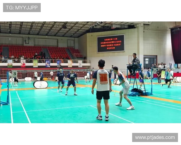 武汉羽毛球队的转型之路：从传统强队到现代化竞技新标杆的探索与挑战