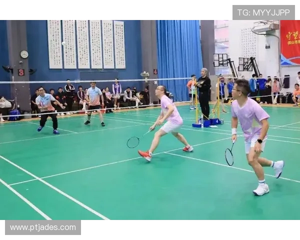 羽毛球的魅力与团结精神：深入了解北京羽毛球队的协作之道