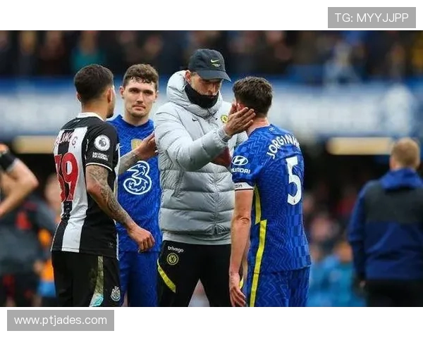 切尔西更衣室风波再起斯特林与恩佐训练场激烈对峙引发关注