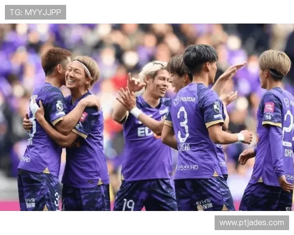 川崎前锋迎战广岛三箭争夺联赛积分巅峰对决即将上演