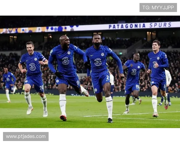 英足总杯曼城对决强敌争夺荣誉之战全解析