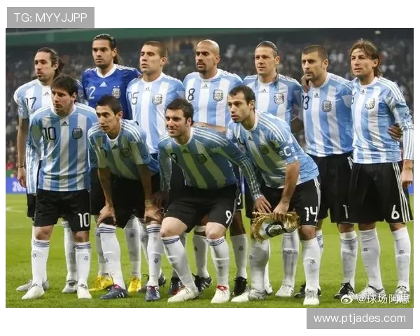 阿根廷与巴拉圭足球对决分析及历史交锋回顾