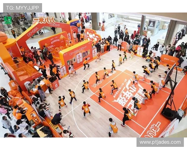 重庆篮球队与武汉篮球队赛后复盘速度对决的精彩分析与启示 重庆篮球队与武汉篮球队赛后复盘速度对决的精彩分析与启示