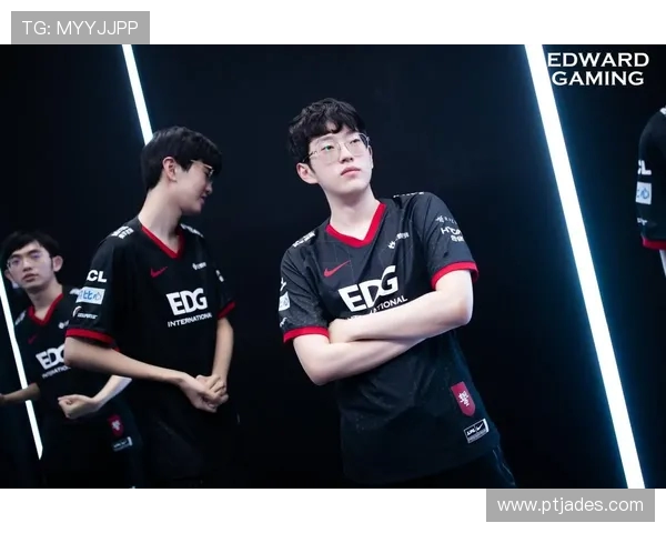 高校联赛分析：EDG在关键时刻的心理素质与表现评析